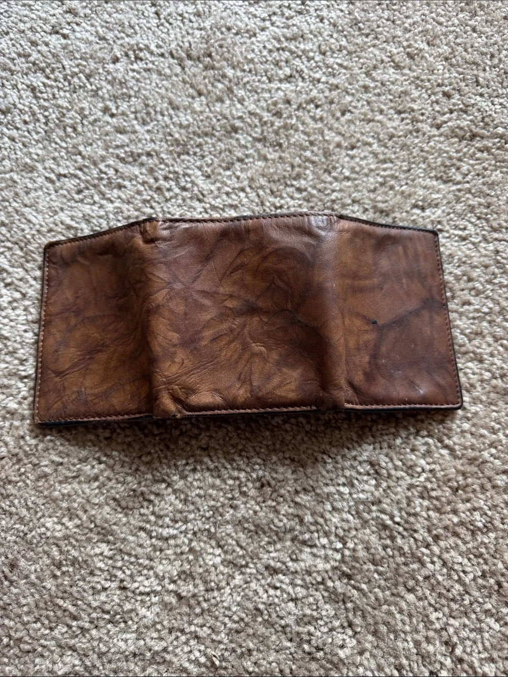 Classic Brown Leather Tri-Fold Wallet - Men's Accessory